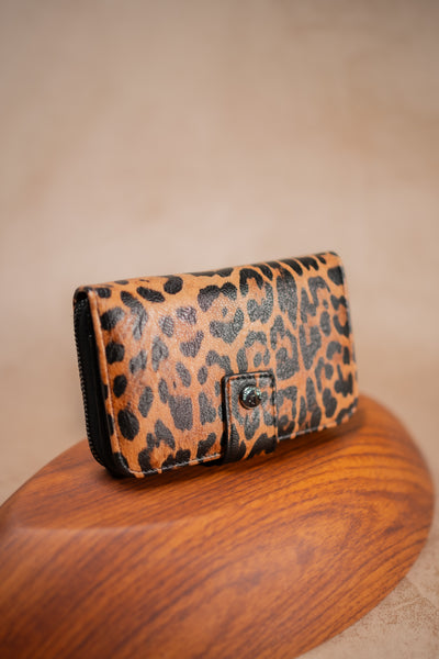 Portemonnaie  mit Leo-Print