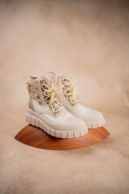 Halbhoher Sneaker mit Reißverschluss, beige