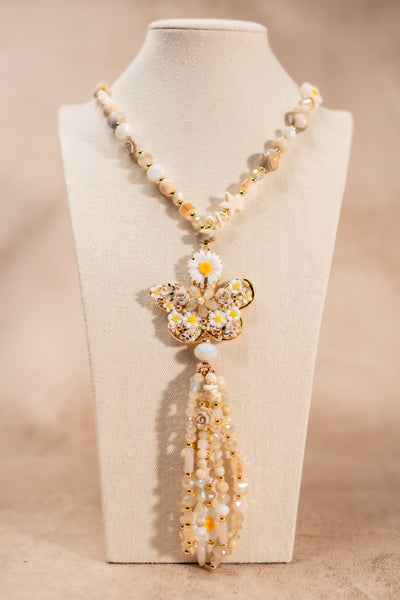 Halskette mit Anhängern, Schmetterling