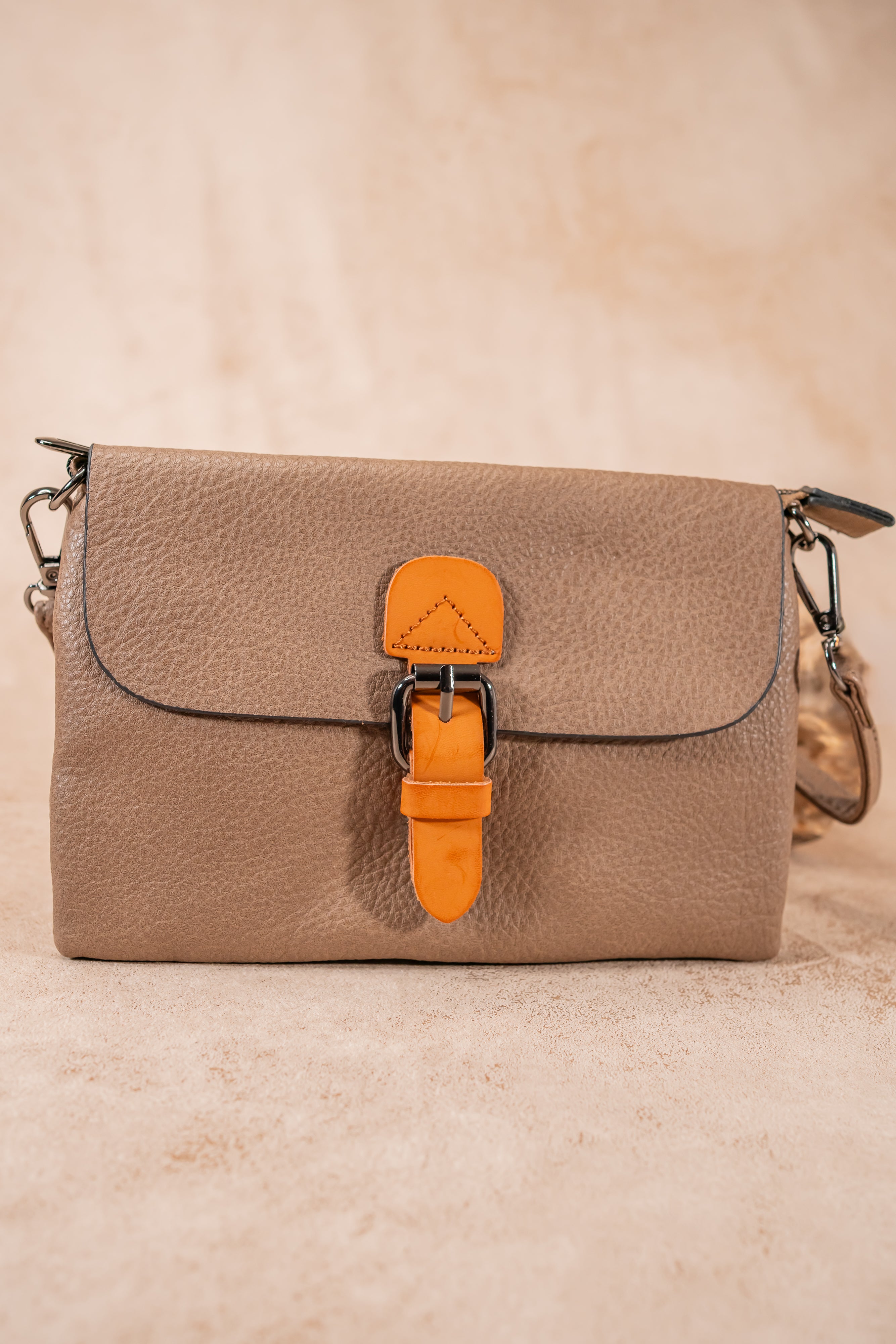 Schmale Umhängetasche, taupe