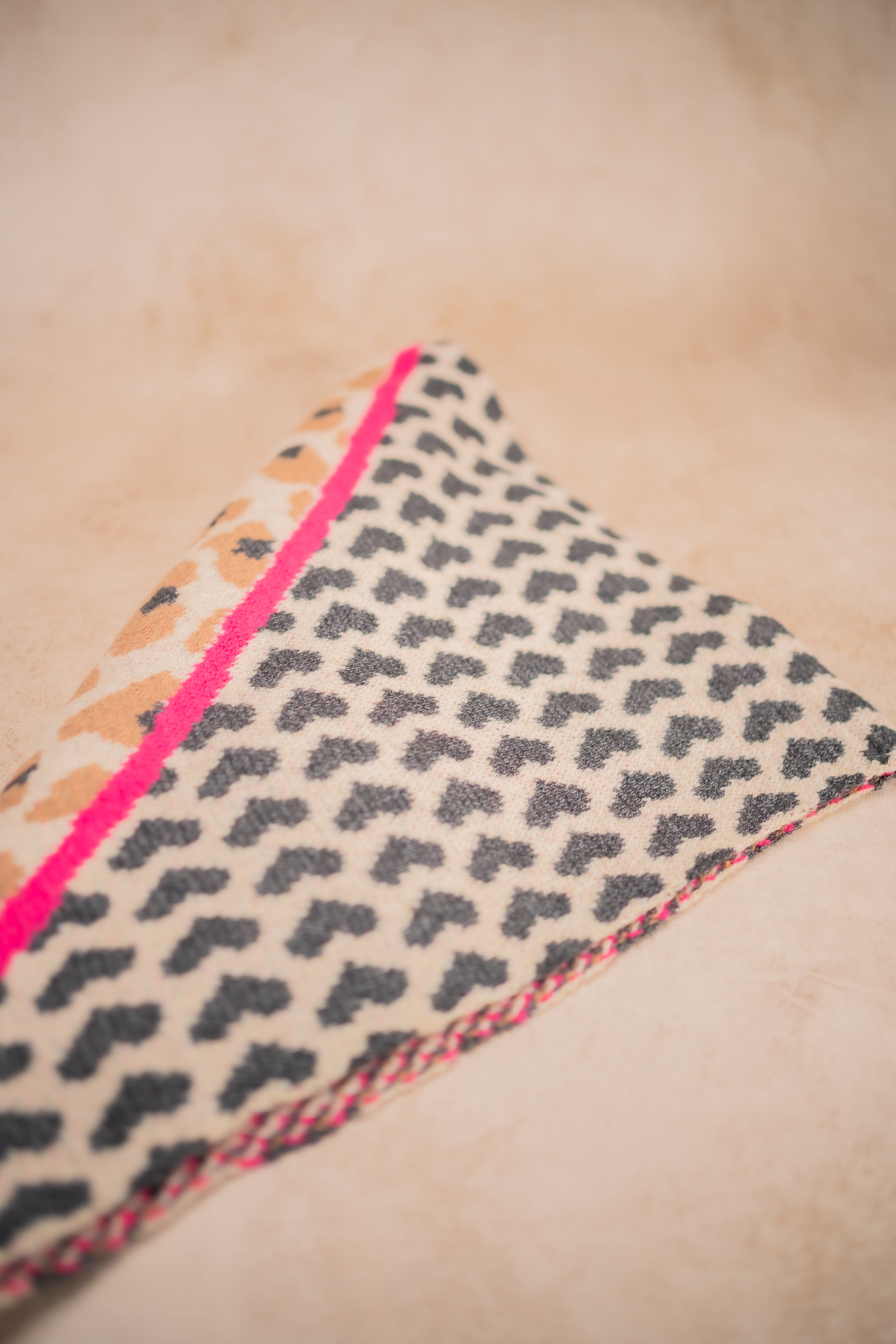 Dreiecksschal mit Print