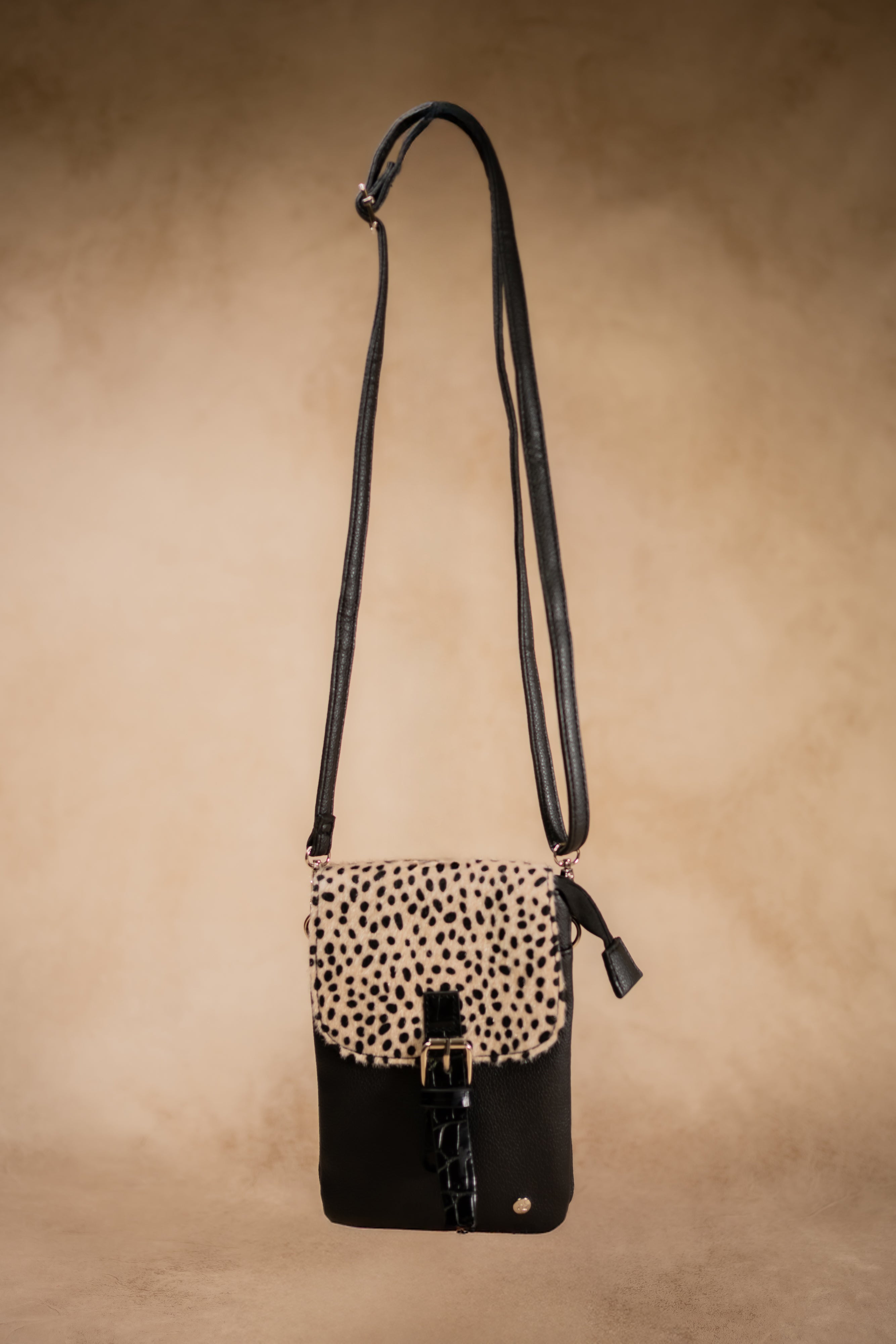 Crossbody Bag in Schwarz