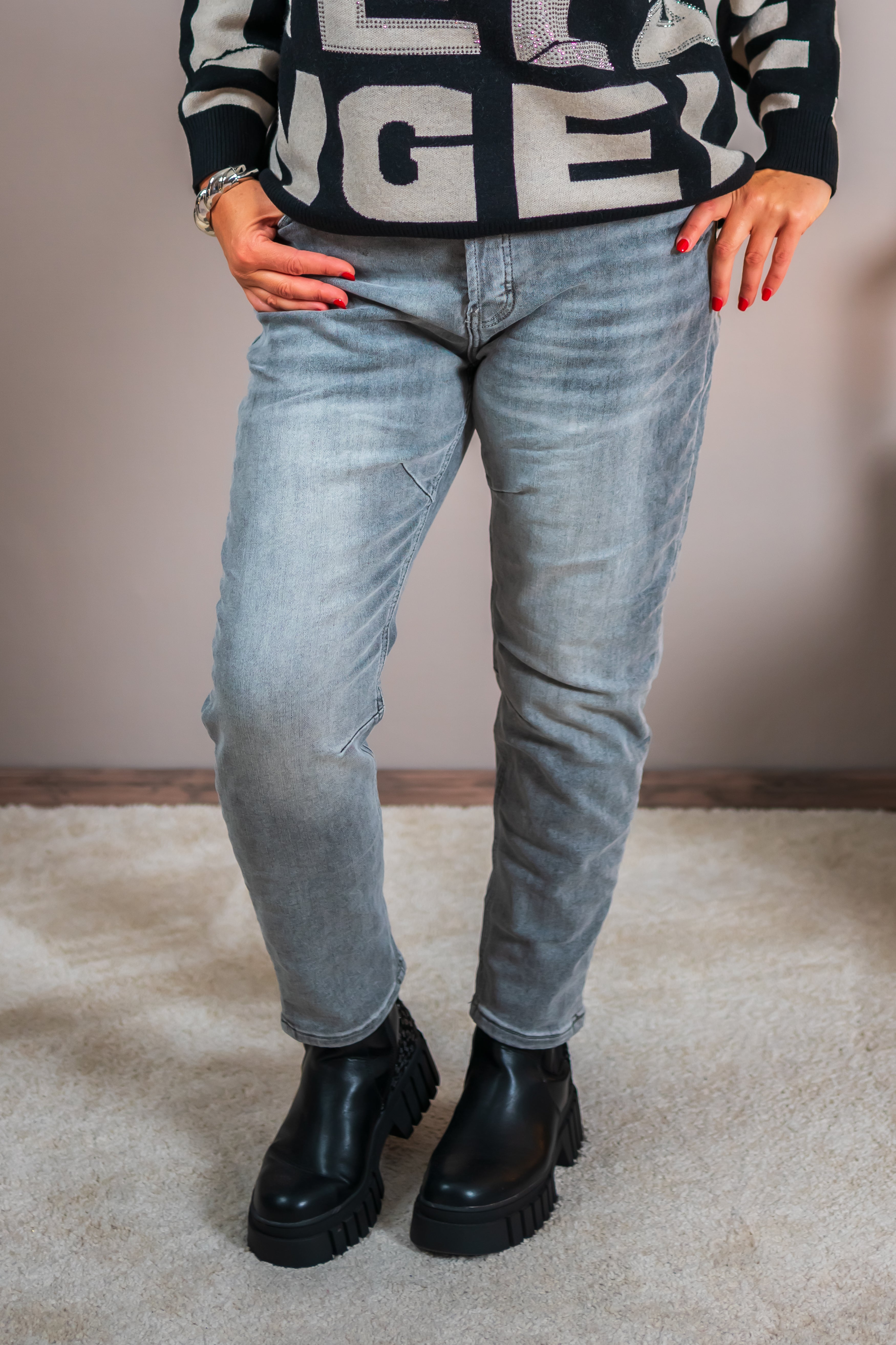 High Waist-Jeans Basic Grey