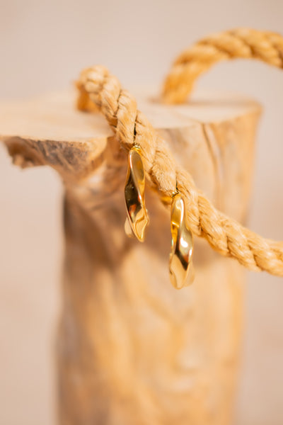 Ohrringe geschwungen, gold