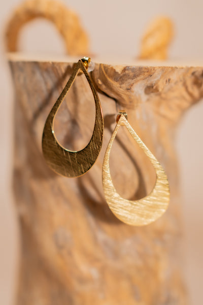 Ohrringe mit Stecker, vergoldet