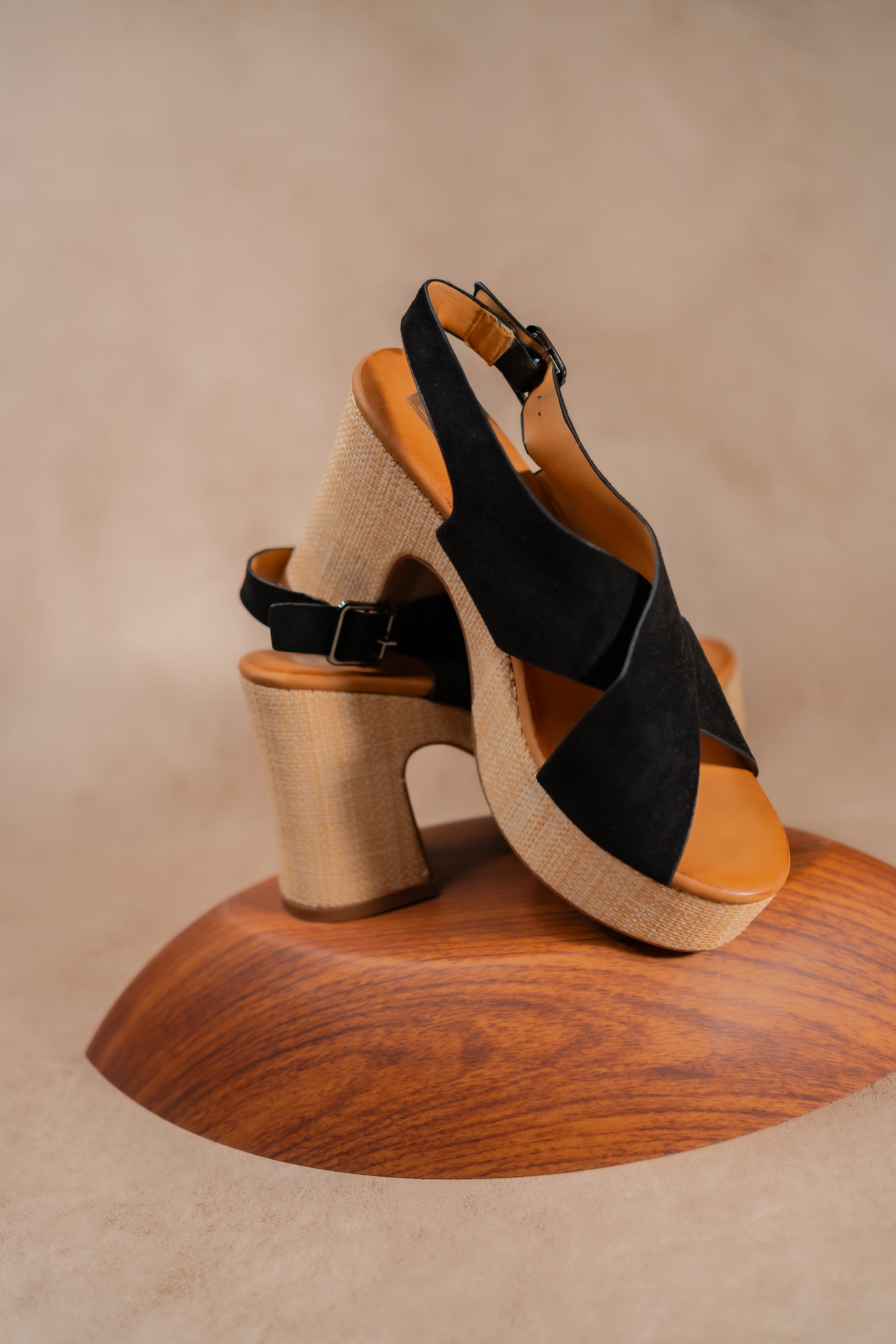 Sandalen mit Absatz, Schwarz