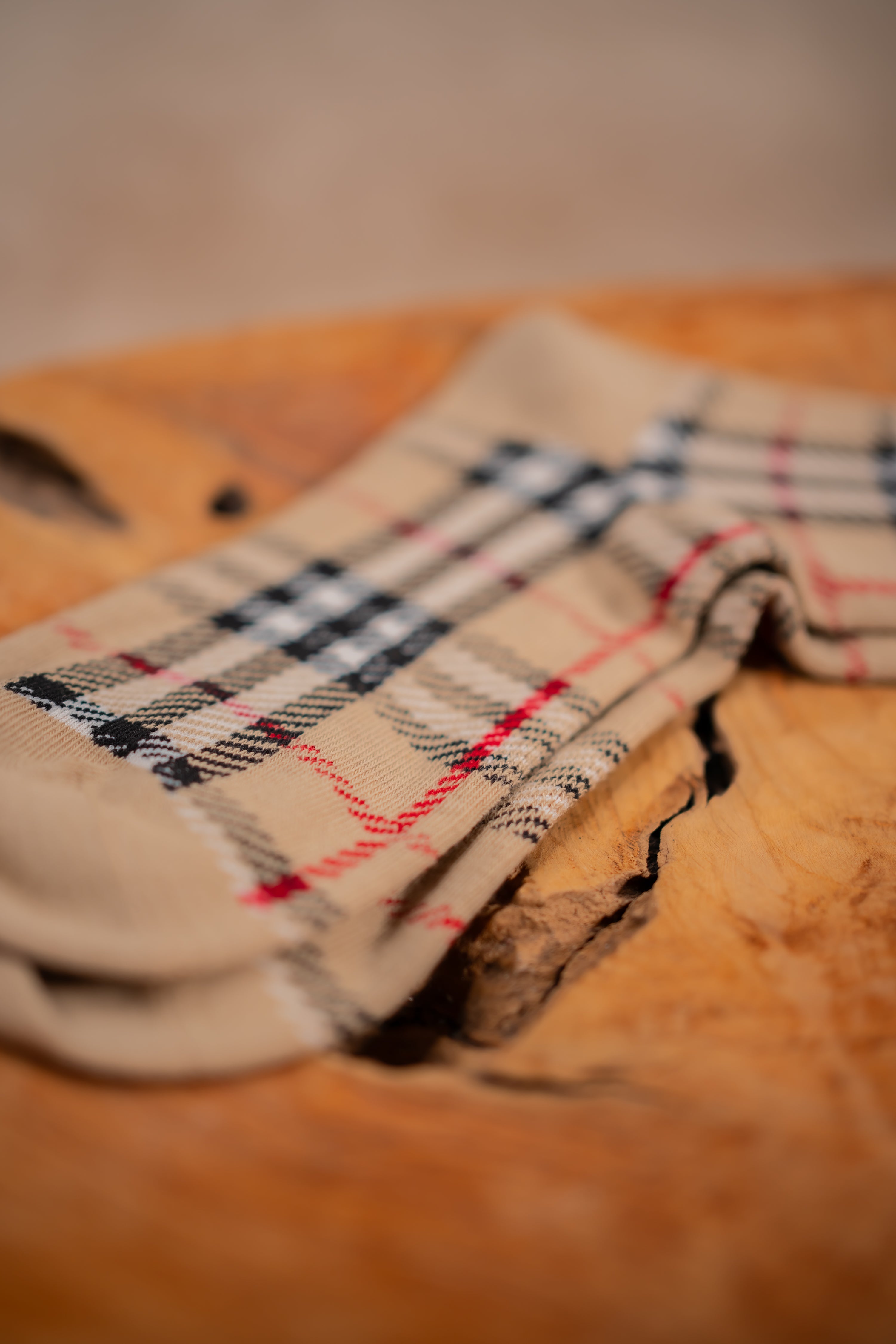 Socken im Karo-Design
