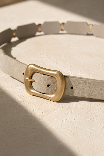 Gürtel mit Dekoelementen, beige