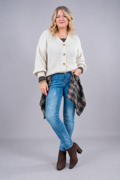 Strickjacke mit Knopfverschluss, creme