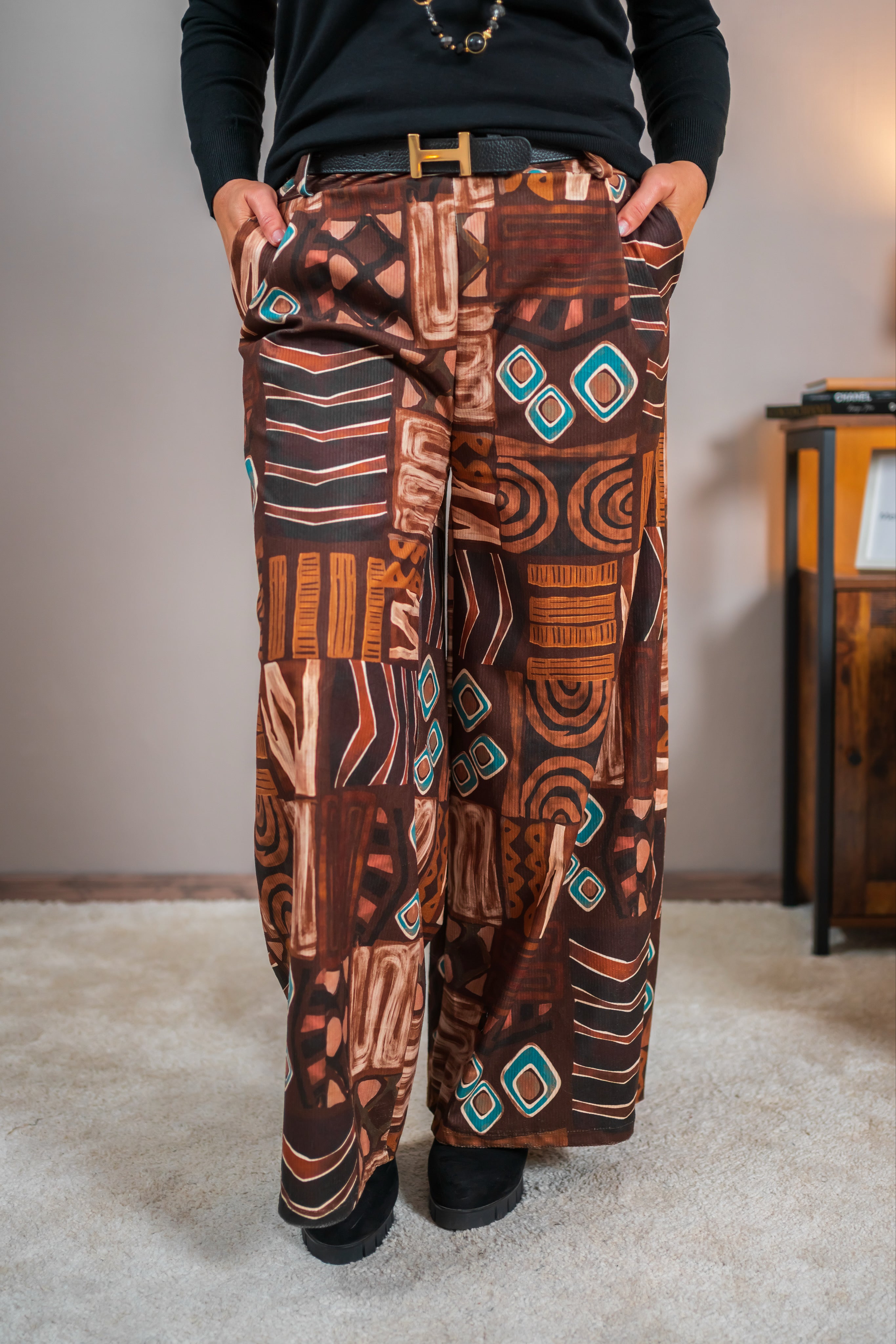 Palazzo-Hose mit Ethno-Print und Gürtel