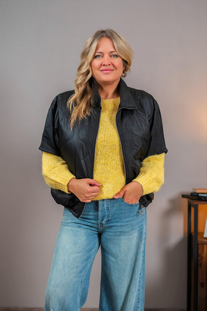 Steppjacke mit kurzem Arm, schwarz