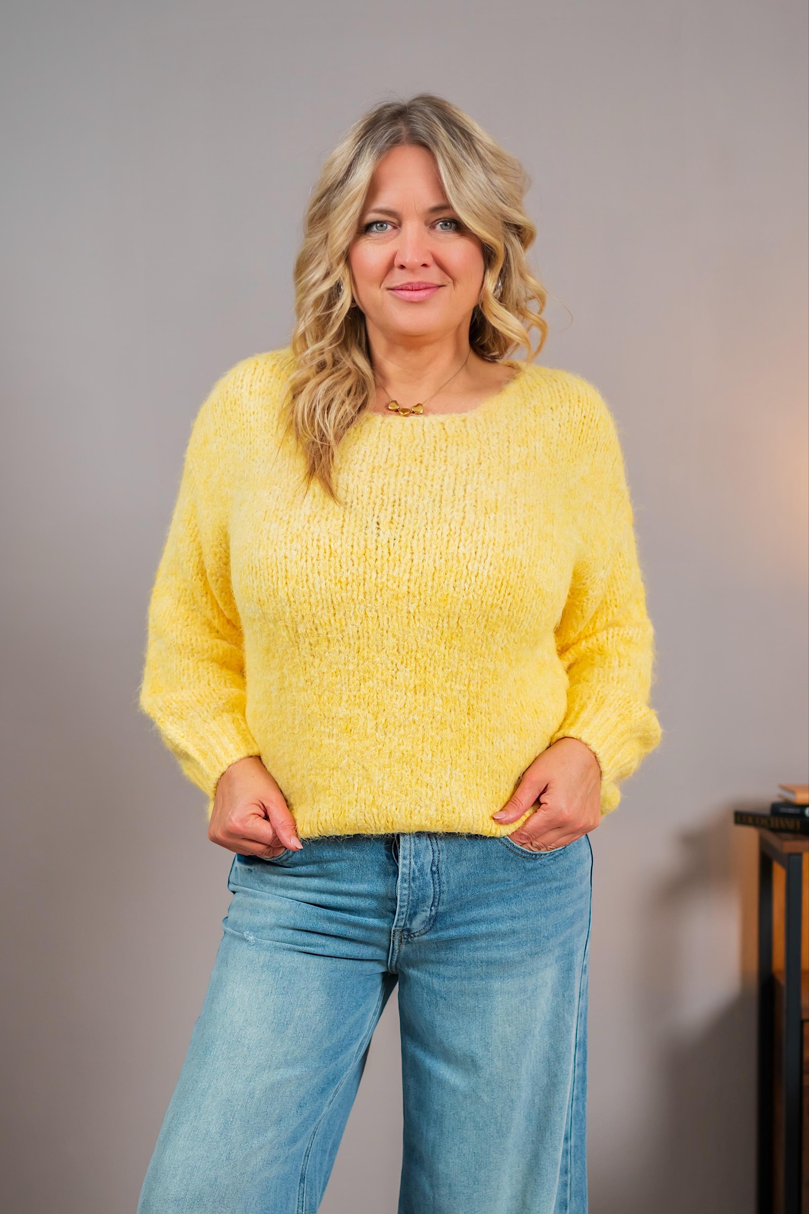 Kuschliger Strickpullover mit LOVE-Schriftzug, gelb