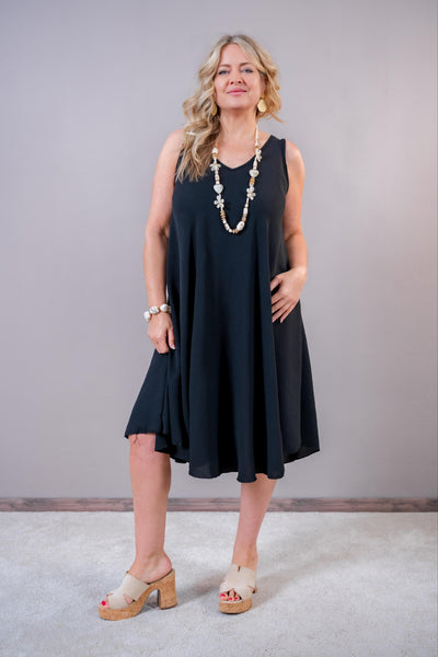 Elegantes Trägerkleid mit V-Ausschnitt, schwarz