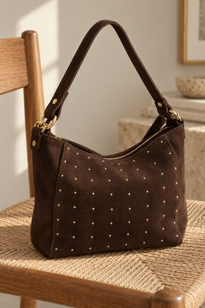 Schultertasche "Soft Studs" mit Nieten, schokobraun