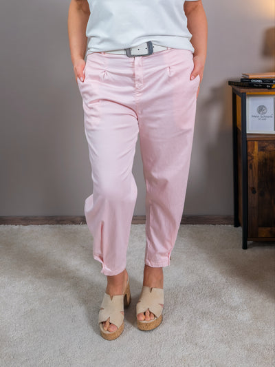Chino-Hose mit Knopfdetail am Saum, rosa