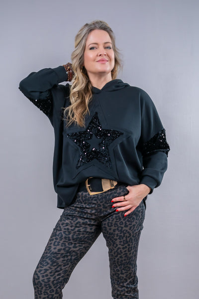 Hoodie mit Pailletten-Stern, schwarz