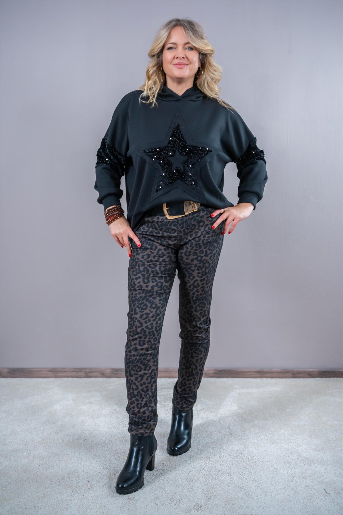 Stretchhose in Lederoptik mit Leo Design, schwarz