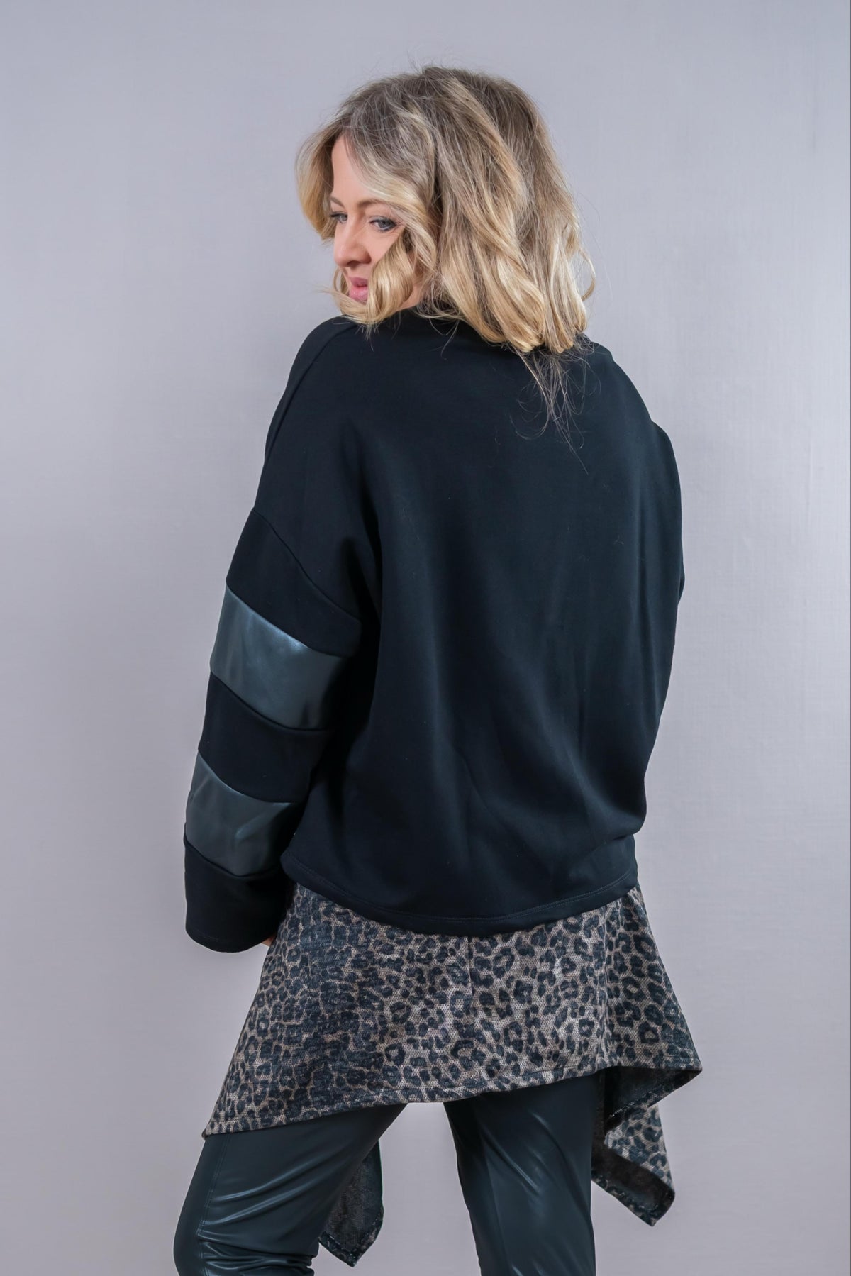 Sweatshirt "YEAH", schwarz