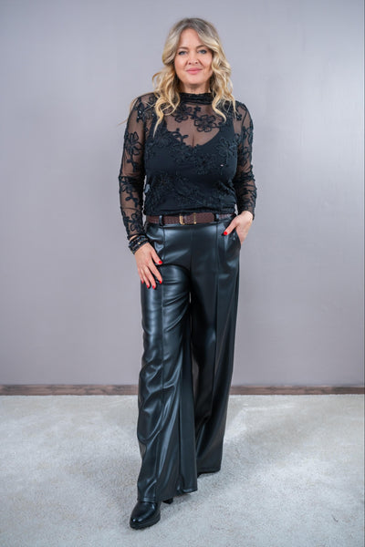 Langarmshirt mit Blumen Stickerei, schwarz