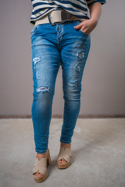 Destroyed Jeans mit Patches, blau