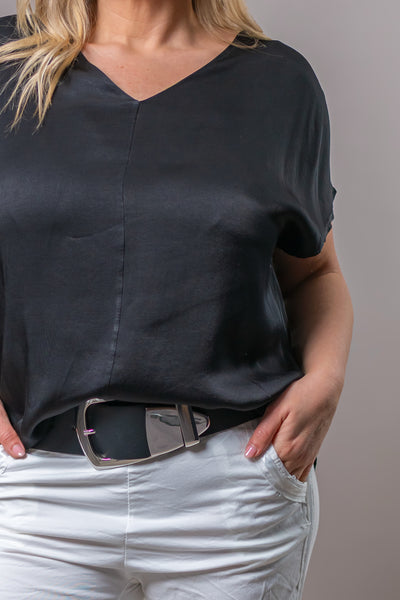 Blusenshirt mit V-Ausschnitt, schwarz