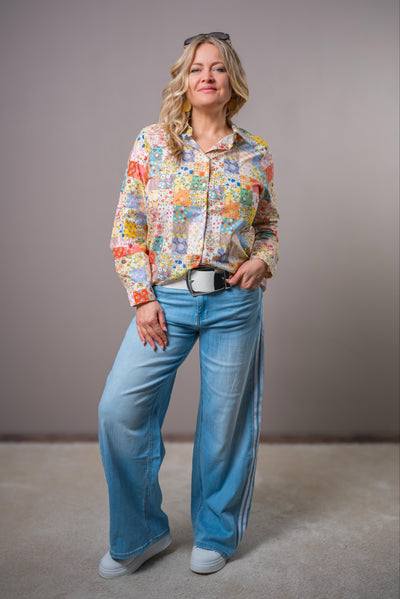 Leichte Hemdbluse mit Allover-Design, mehrfarbig