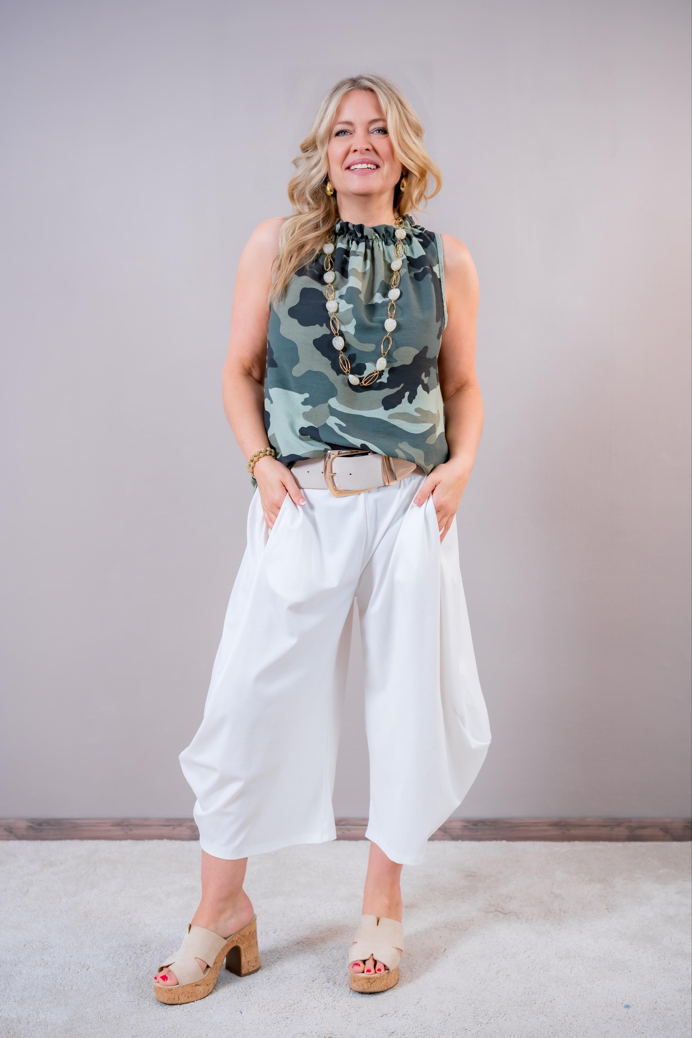 Camouflage-Top mit Rüschen, grün