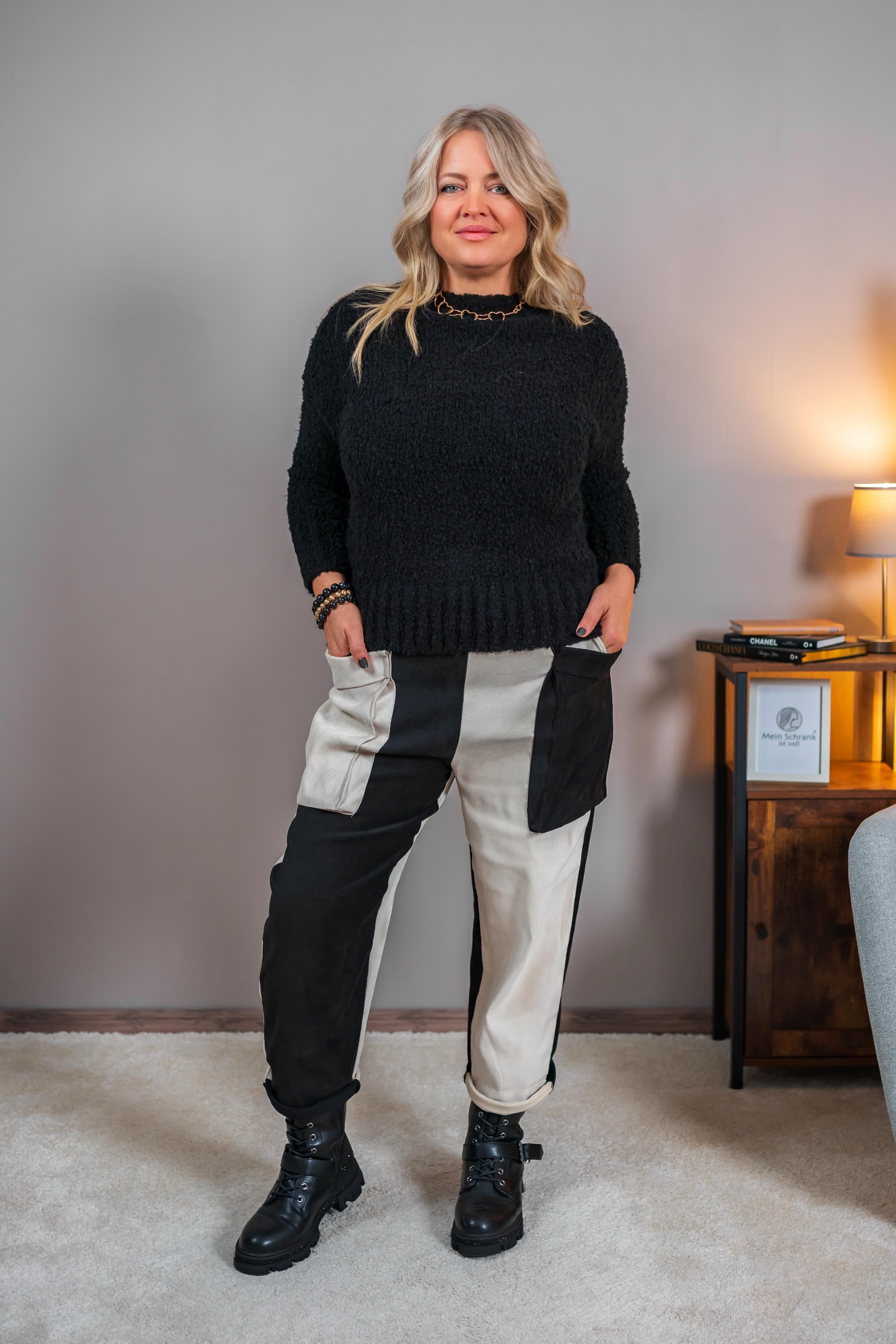 Weite Hose in Velourslederoptik, zweifarbig
