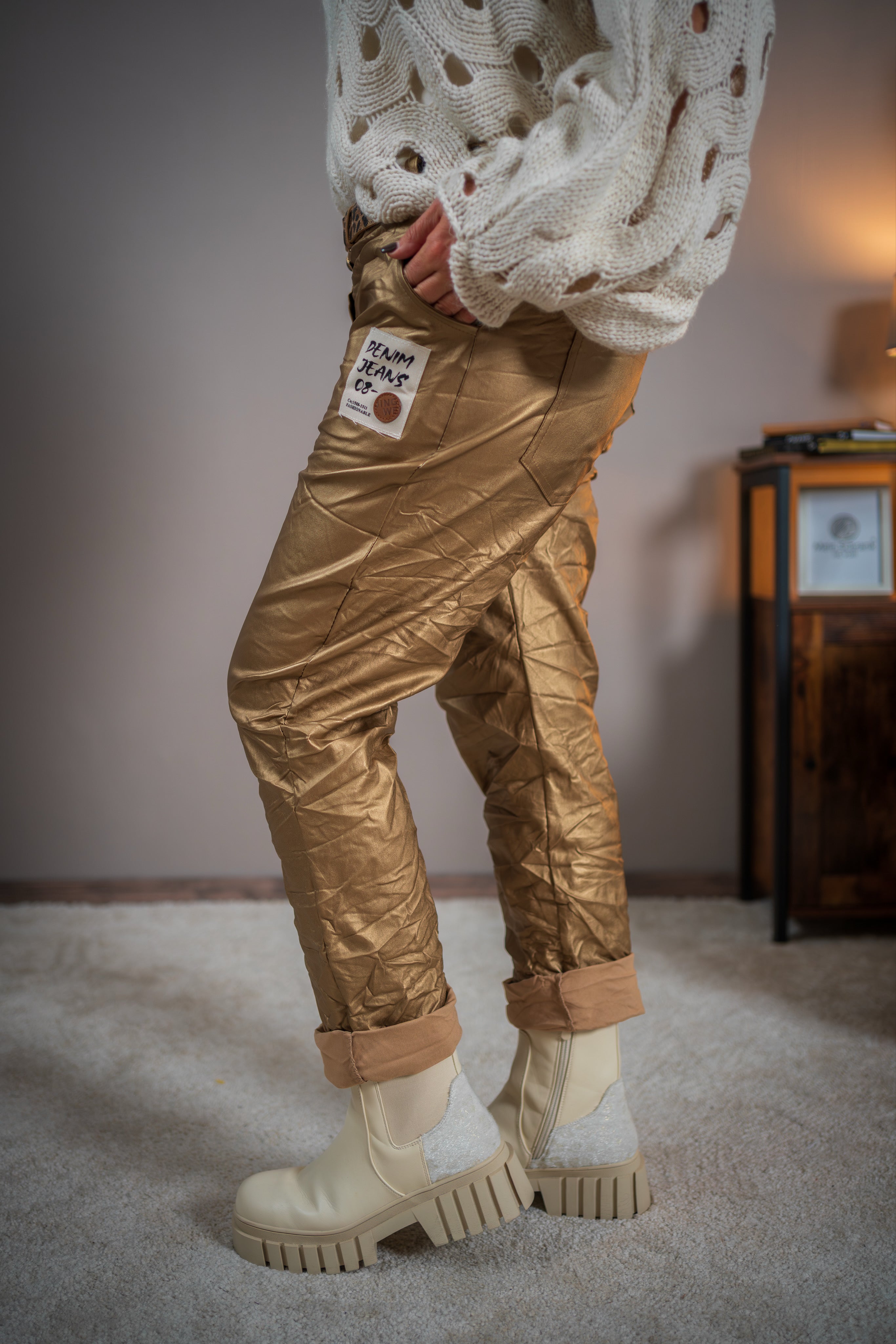 Jogpants im Leder-Look mit Gürtel, gold