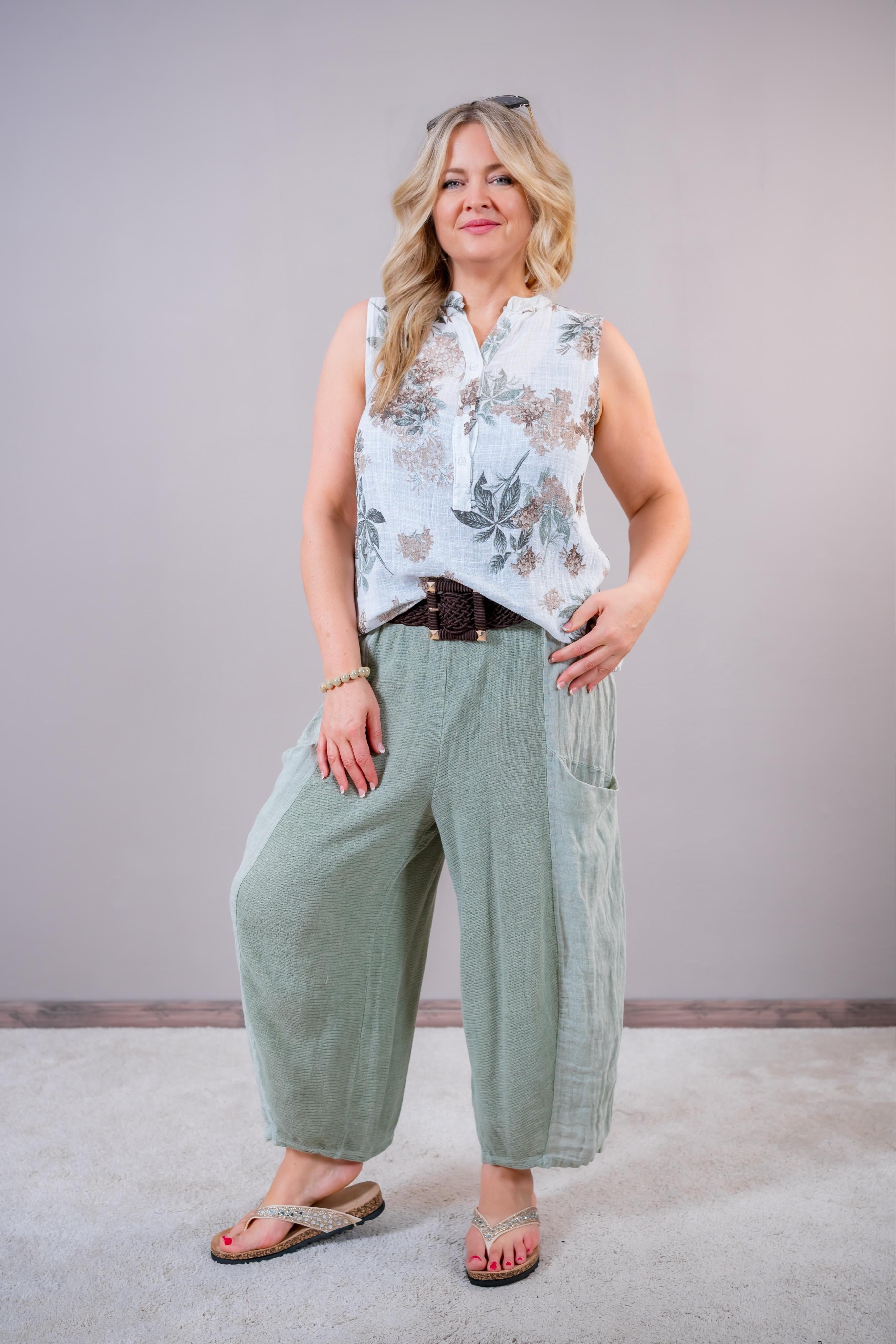 Weite Hose mit Taschen, khaki