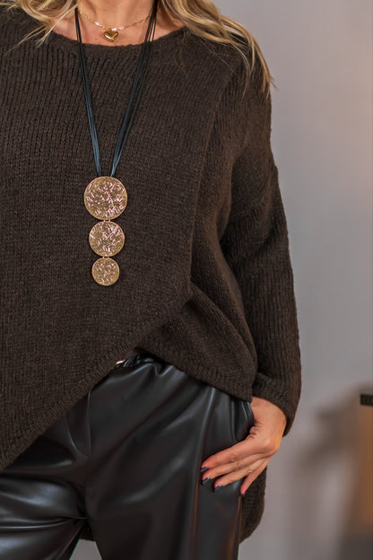 Weicher Strickpullover mit überlappendem Design, dunkelbraun