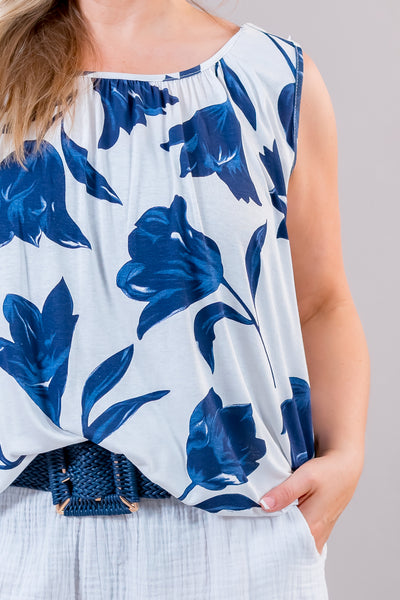 Leichtes Top mit Blumendruck, weiß/blau