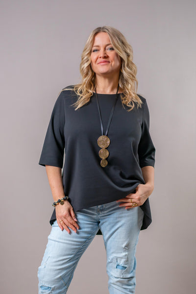 Halbarm-Shirt mit Rundhalsausschnitt, schwarz