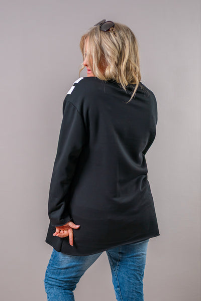 Sweatshirt mit diagonalem Kontraststreifen, schwarz