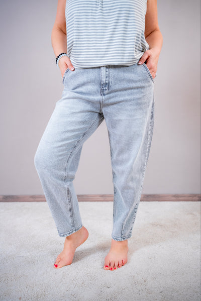 Barrel Jeans mit hohem Bund, light grey