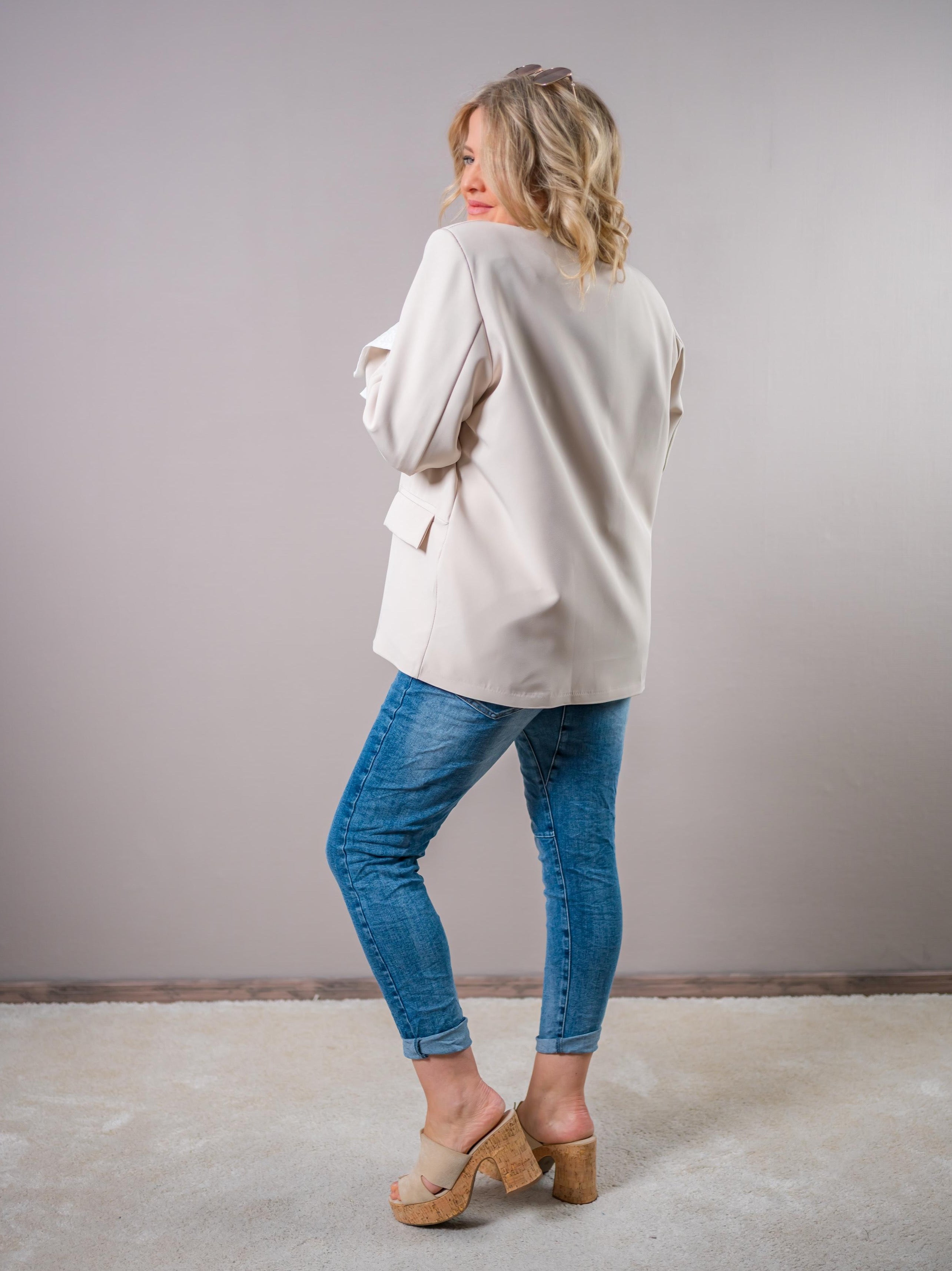 Stylischer Blazer mit Detail, beige