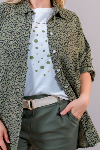 Lange Bluse mit Leo-Design, khaki