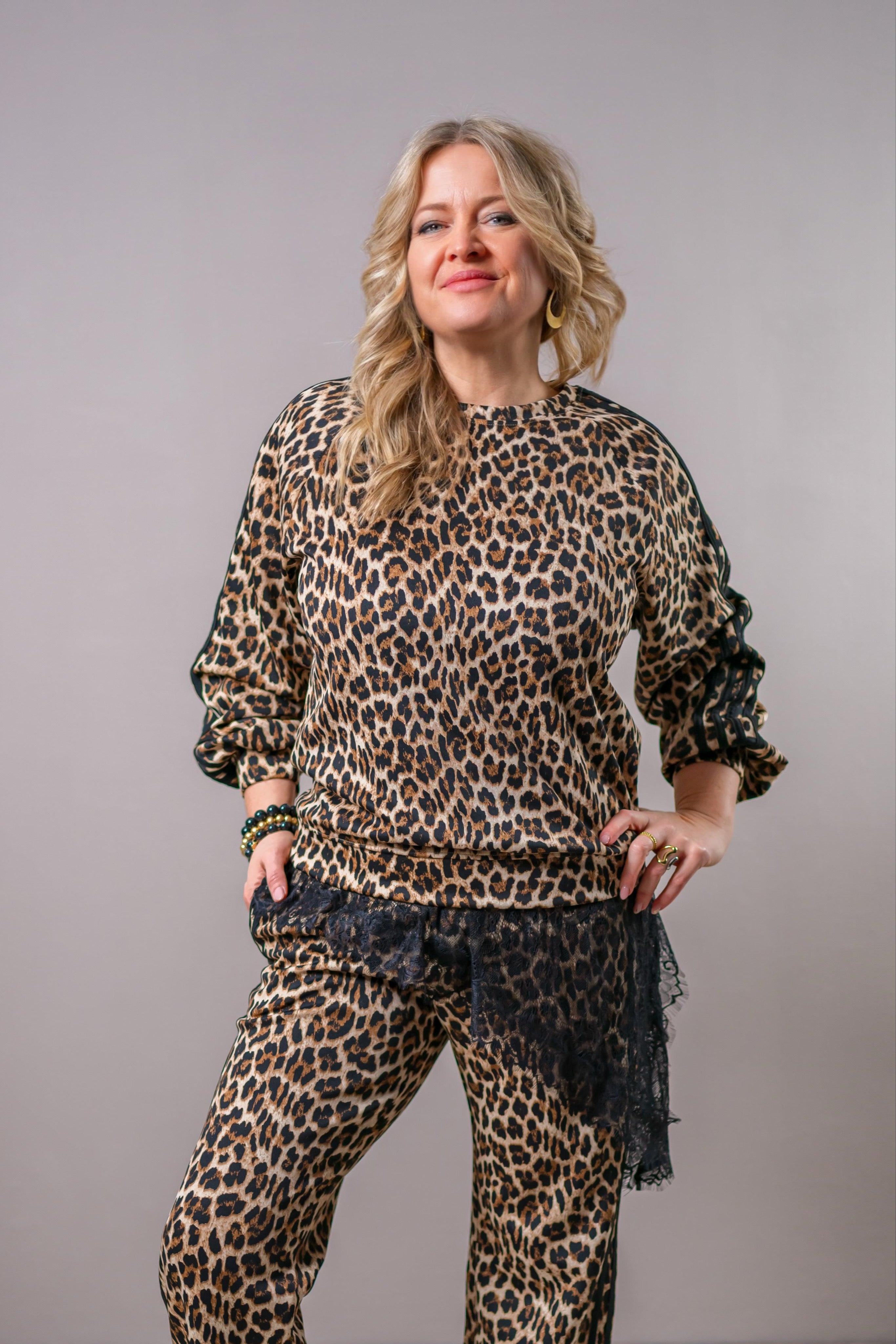 Lässiges Sweatshirt mit Streifen, leo