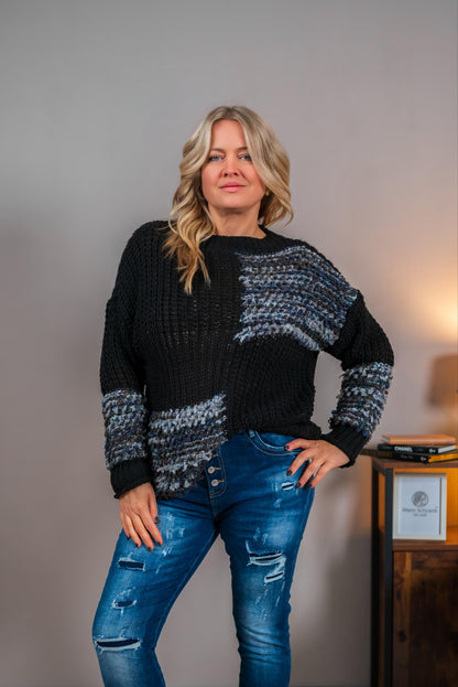 Grobstrickpullover mit Patch-Details, schwarz
