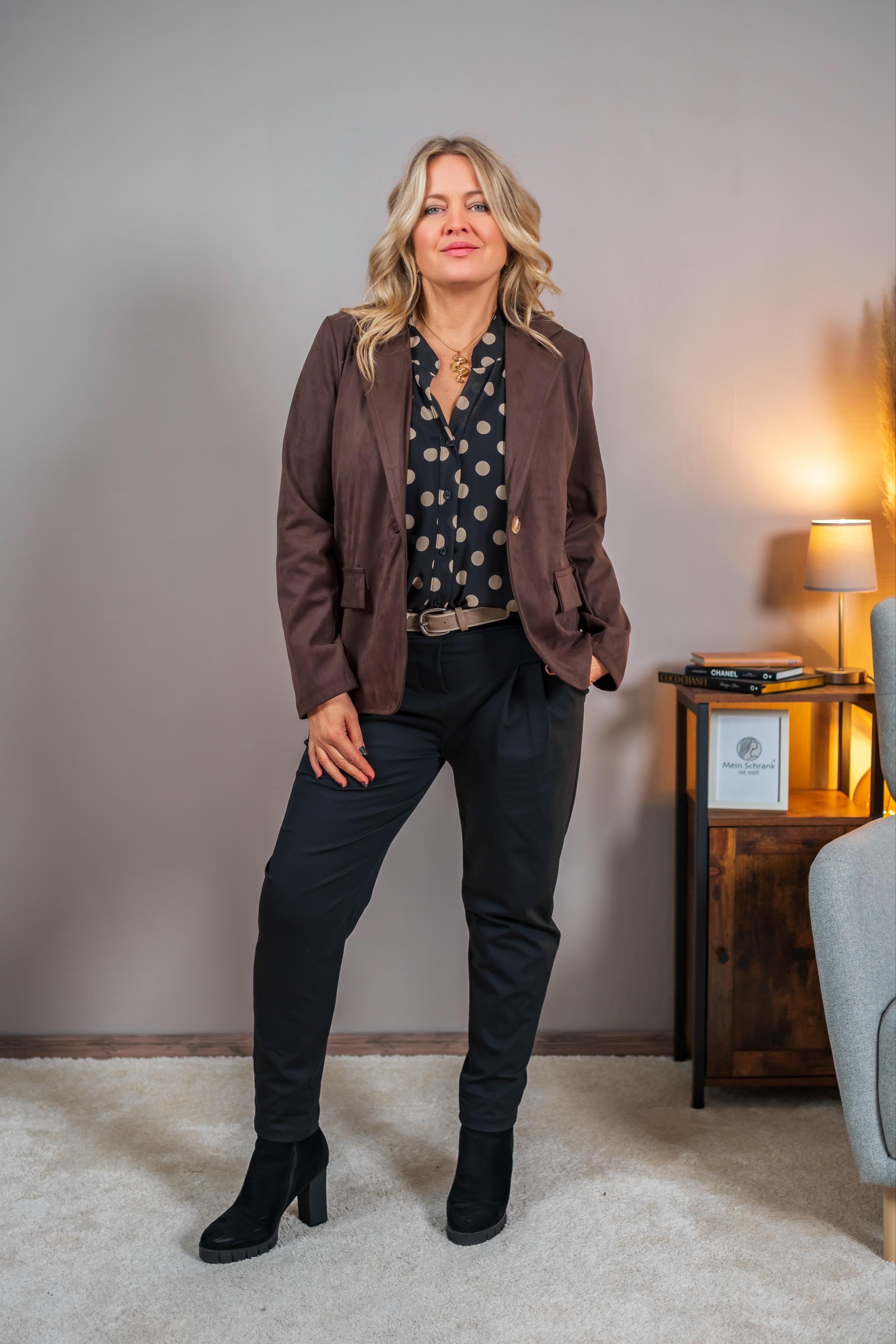 Leichter Blazer in Wildlederoptik, schokobraun