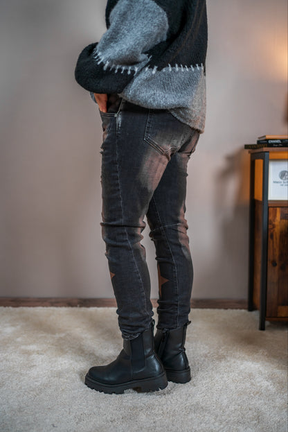 Destroyed Jeans mit Sternen