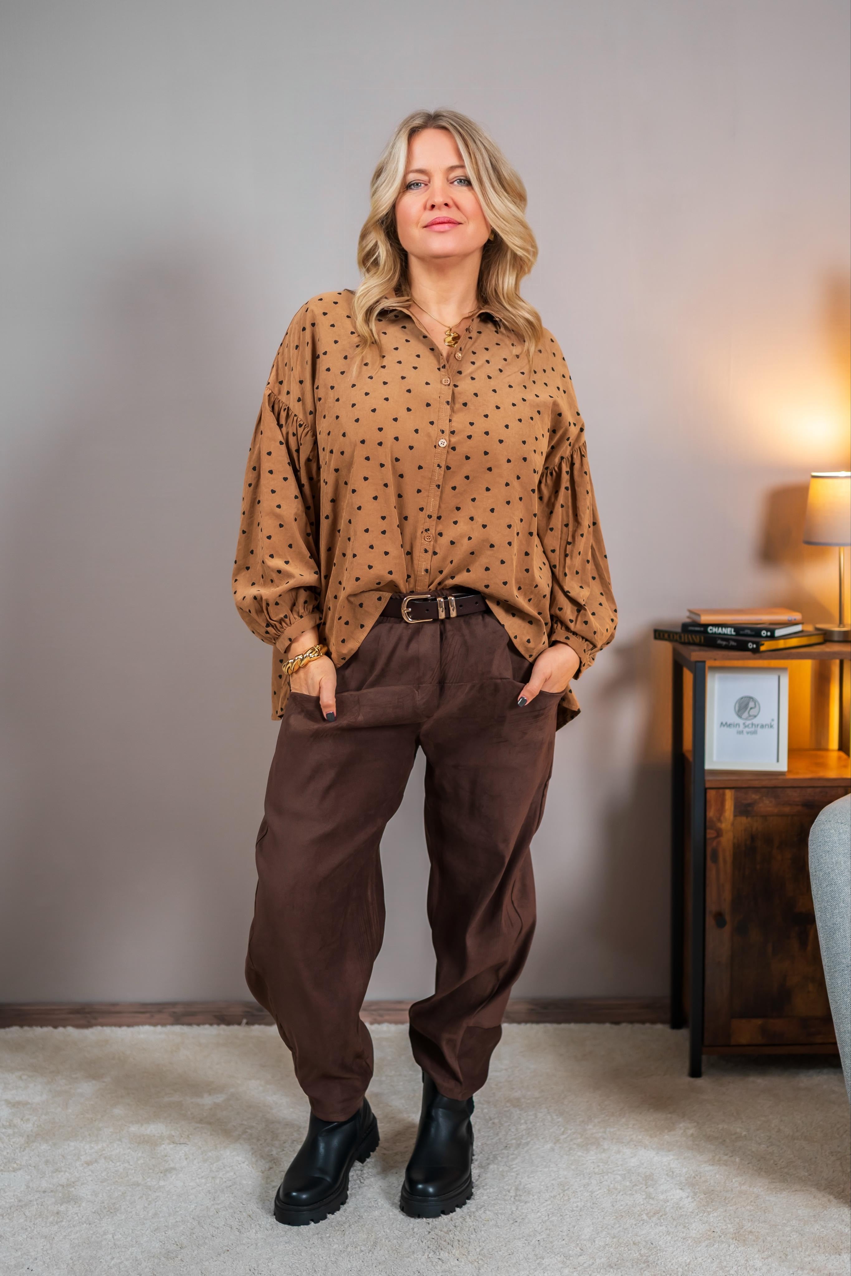 Hose in Velourslederoptik, braun