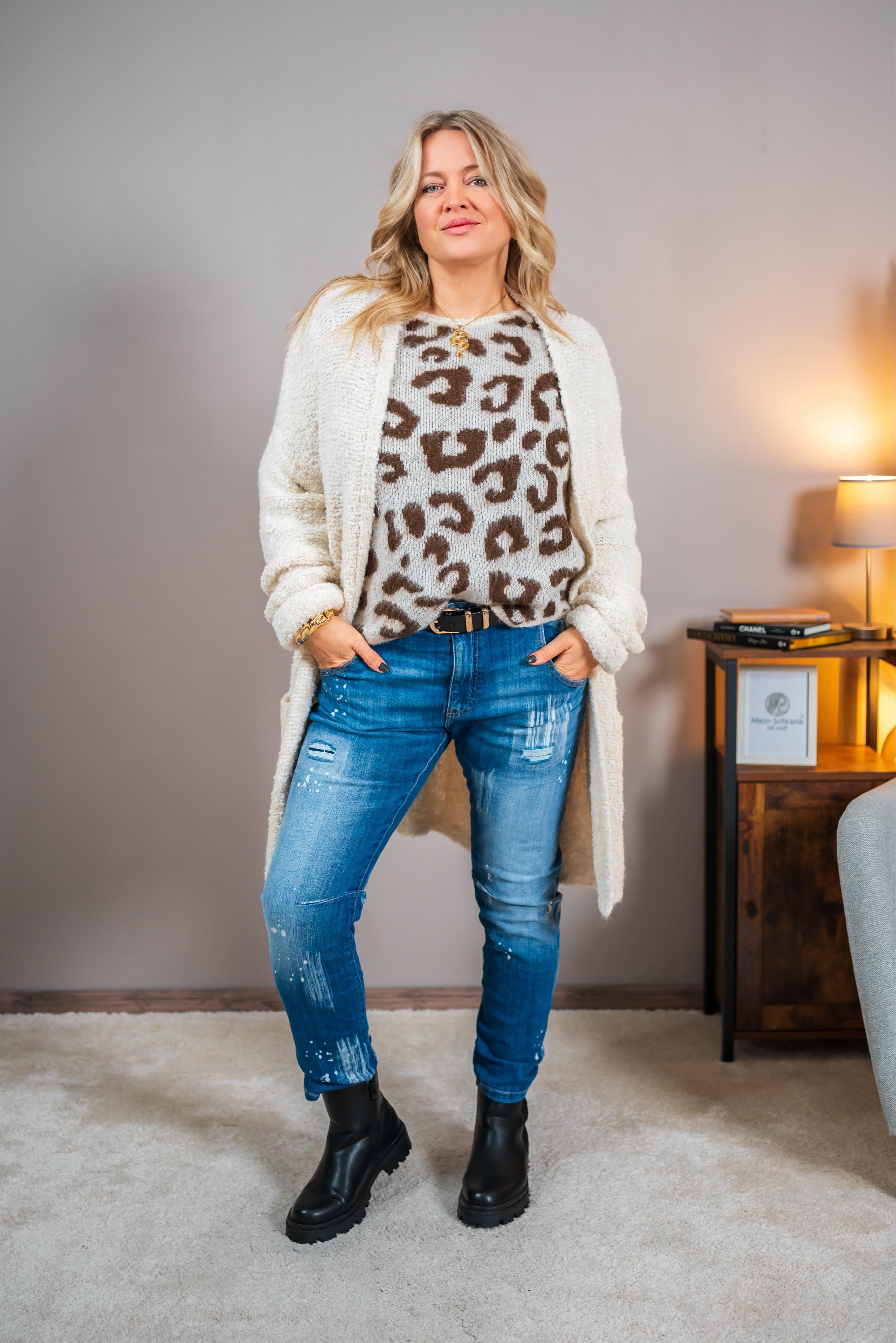 Kuscheliger Strickpullover mit angesagtem Leopardenmuster, creme