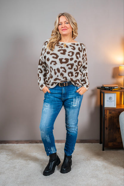 Jeans mit Farbsprenkeln