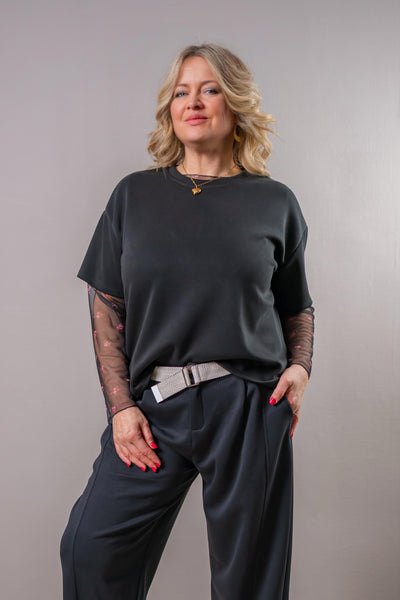 Leichtes Langarmshirt mit floralem Muster, schwarz