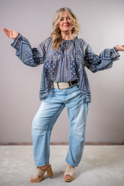Tunika-Bluse mit Design und Volants, blau/weiß