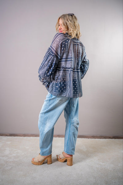 Tunika-Bluse mit Design und Volants, blau/weiß