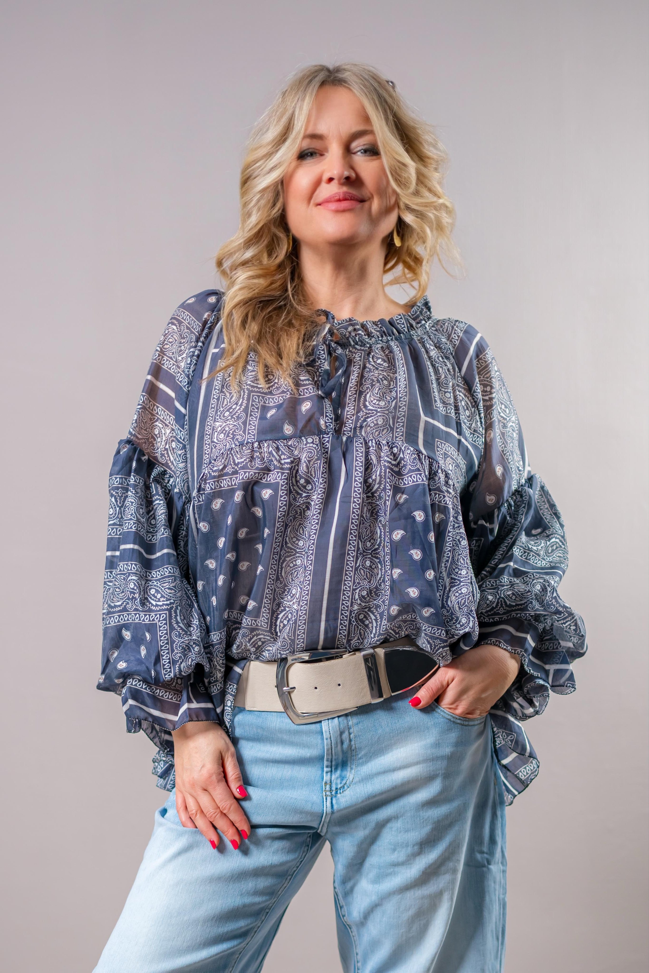Tunika-Bluse mit Design und Volants, blau/weiß