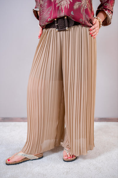 Plisseehose in Camel