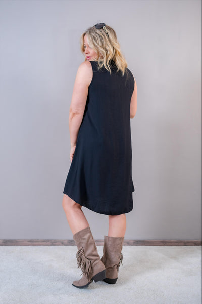 Ärmelloses Midi-Kleid mit V-Ausschnitt, schwarz